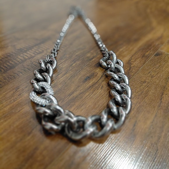 Beautiful Juicy Couture 10 inch Necklace - Picture 8 of 8